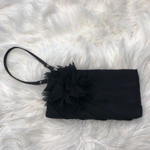 Women’s Le Regale wristlet